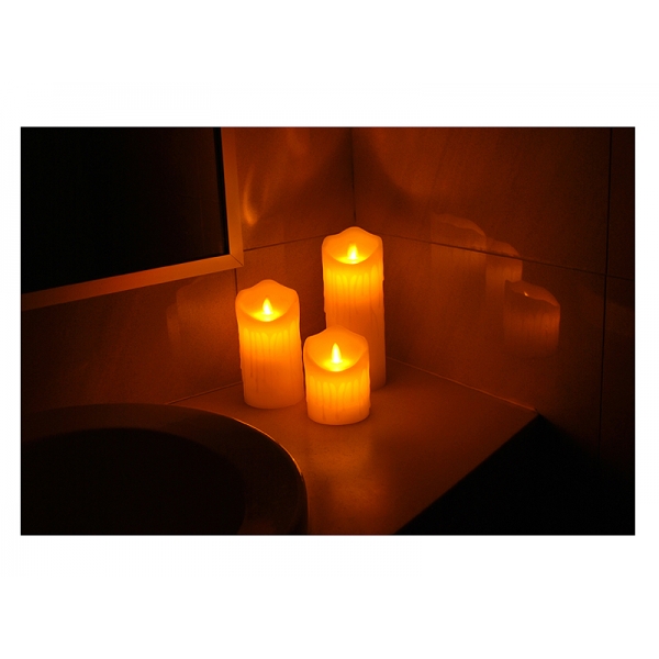 LTC sviečka, LED vosková sviečka 7,5 * 15cm, biela.