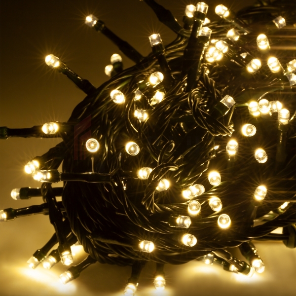 Vonkajšie LED osvetlenie vianočného stromčeka 10m, teplá biela, so zmenou režimu svietenia