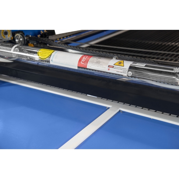 Laserový plotrový gravírovací stroj CO2 laser 1530 300x150cm 130W EFR F6 Ruida